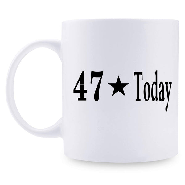 47th Birthday Gifts for Women - 1972 Birthday Gifts for Women, 47 Years Old Birthday Gifts Coffee Mug for Mom, Wife, Friend, Sister, Her, Colleague, Coworker - 11oz