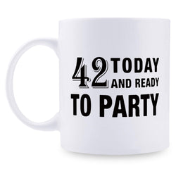 42nd Birthday Gifts for Men - 1977 Birthday Gifts for Men, 42 Years Old Birthday Gifts Coffee Mug for Dad, Husband, Friend, Brother, Him, Colleague, Coworker - 11oz