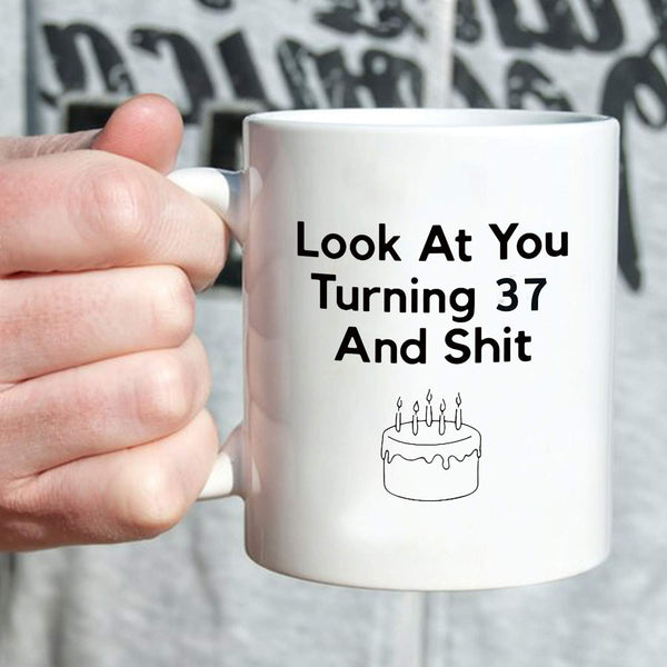 37th Birthday Gifts for Men - 1982 Birthday Gifts for Men, 37 Years Old Birthday Gifts Coffee Mug for Dad, Husband, Friend, Brother, Him, Colleague, Coworker - 11oz