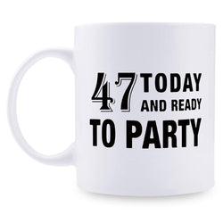 47th Birthday Gifts for Women - 1972 Birthday Gifts for Women, 47 Years Old Birthday Gifts Coffee Mug for Mom, Wife, Friend, Sister, Her, Colleague, Coworker - 11oz