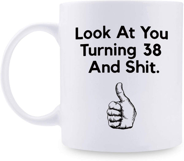 38th Birthday Gifts for Women - 1981 Birthday Gifts for Women, 38 Years Old Birthday Gifts Coffee Mug for Mom, Wife, Friend, Sister, Her, Colleague, Coworker - 11oz