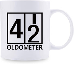 42nd Birthday Gifts for Men - 1977 Birthday Gifts for Men, 42 Years Old Birthday Gifts Coffee Mug for Dad, Husband, Friend, Brother, Him, Colleague, Coworker, Oldometer Mug - 11oz